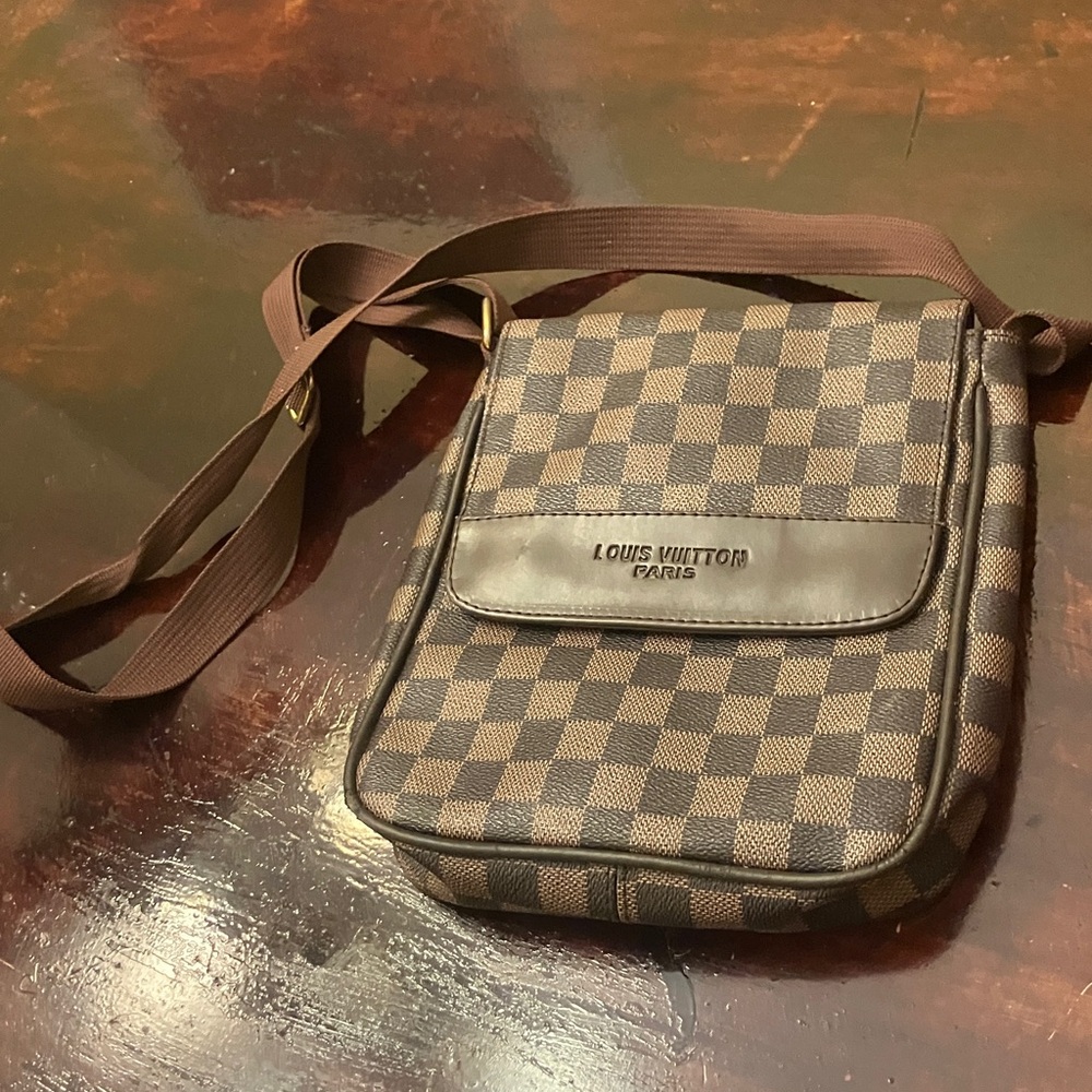 Brown checkered pattern crossbody purse